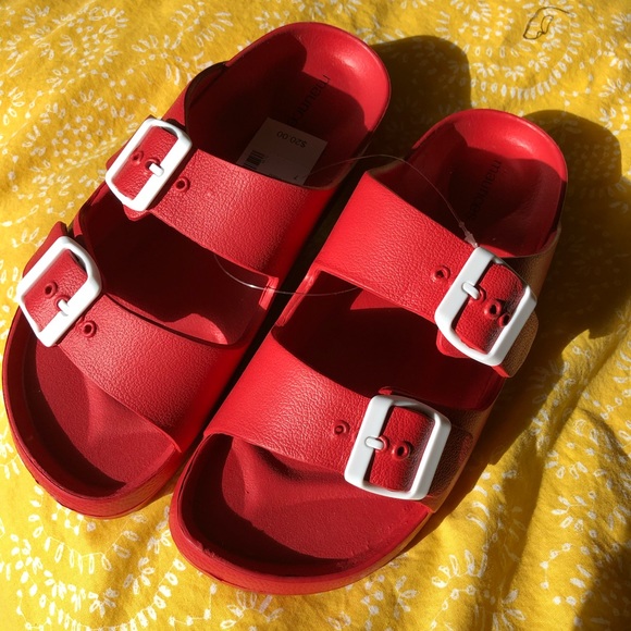NWT Red Strapped Sandals - Picture 3 of 6